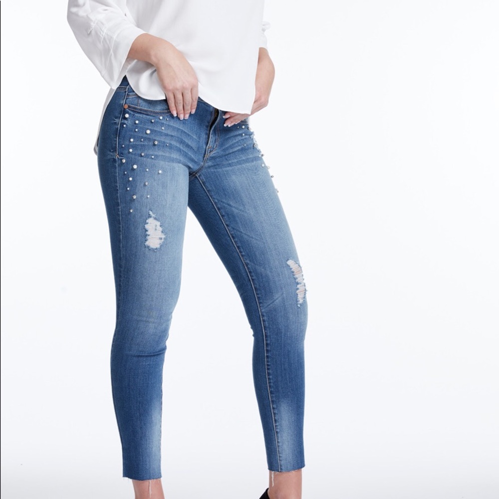 1822 Pearl Studded Skinnies